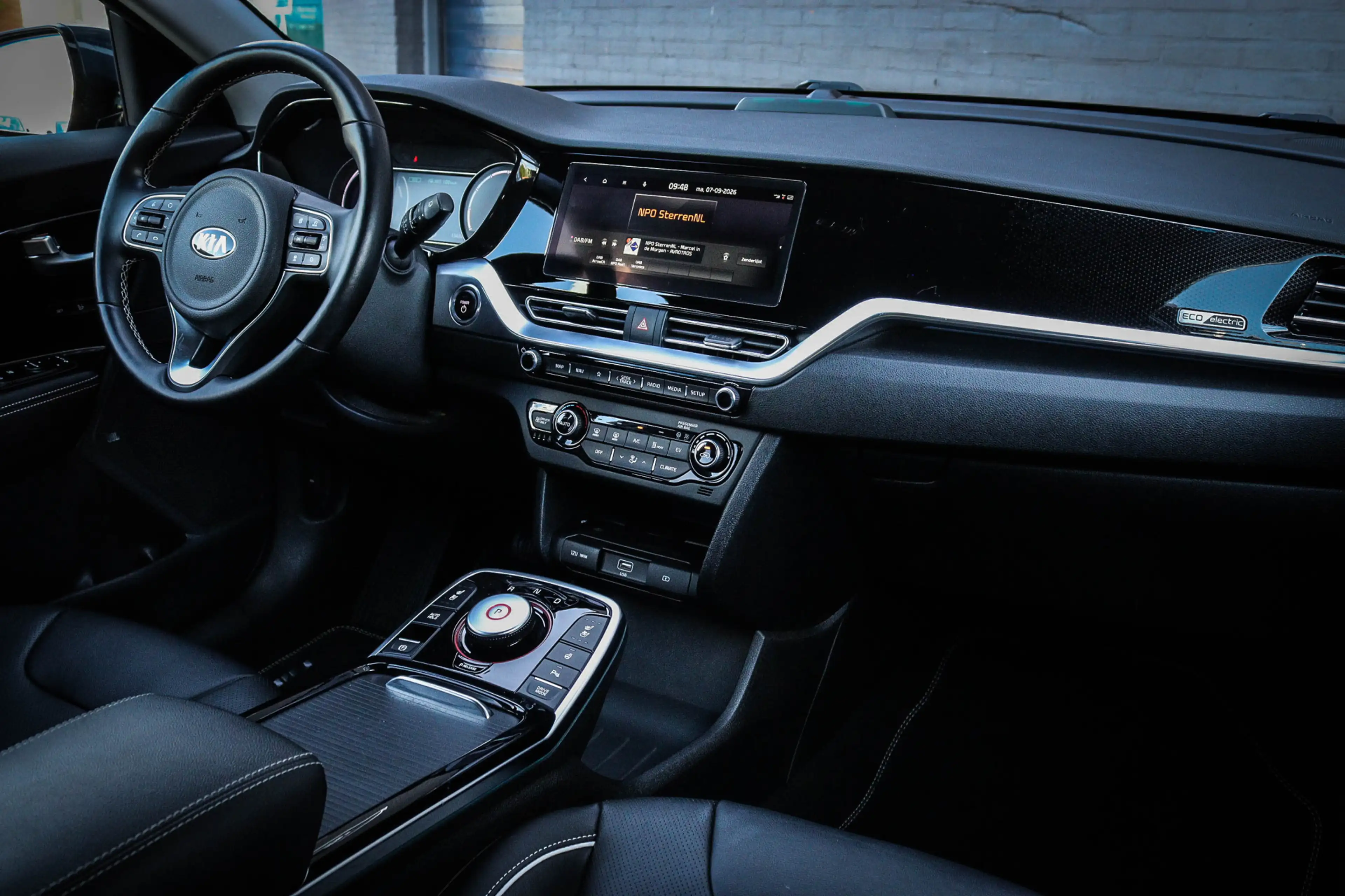 Kia e-Niro ExecutiveLine 64 kWh Net binnen-Nu al te bezichtig — photo 8