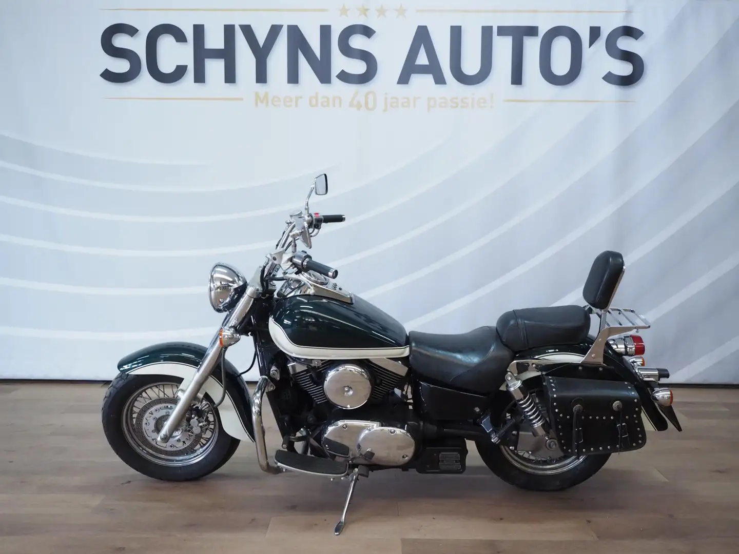 Kawasaki VN 1500 Chopper Vulcan Classic /Groen+Wit - 1