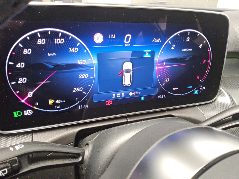 Mercedes-Benz C 200 T d Avantgarde T-Leder Navi LED Shz — photo 10