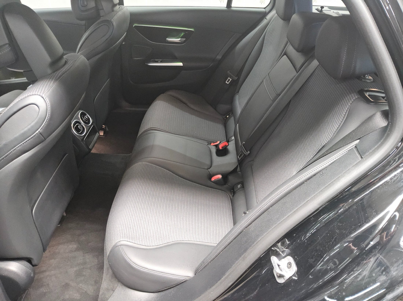 Mercedes-Benz C 200 T d Avantgarde T-Leder Navi LED Shz — photo 13