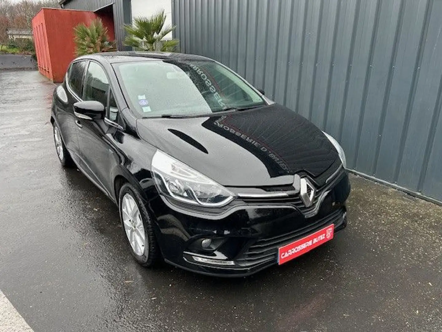 Renault Clio 4 ,0.9L, 90cv , 12v turbo serie LIMITED Noir - 1