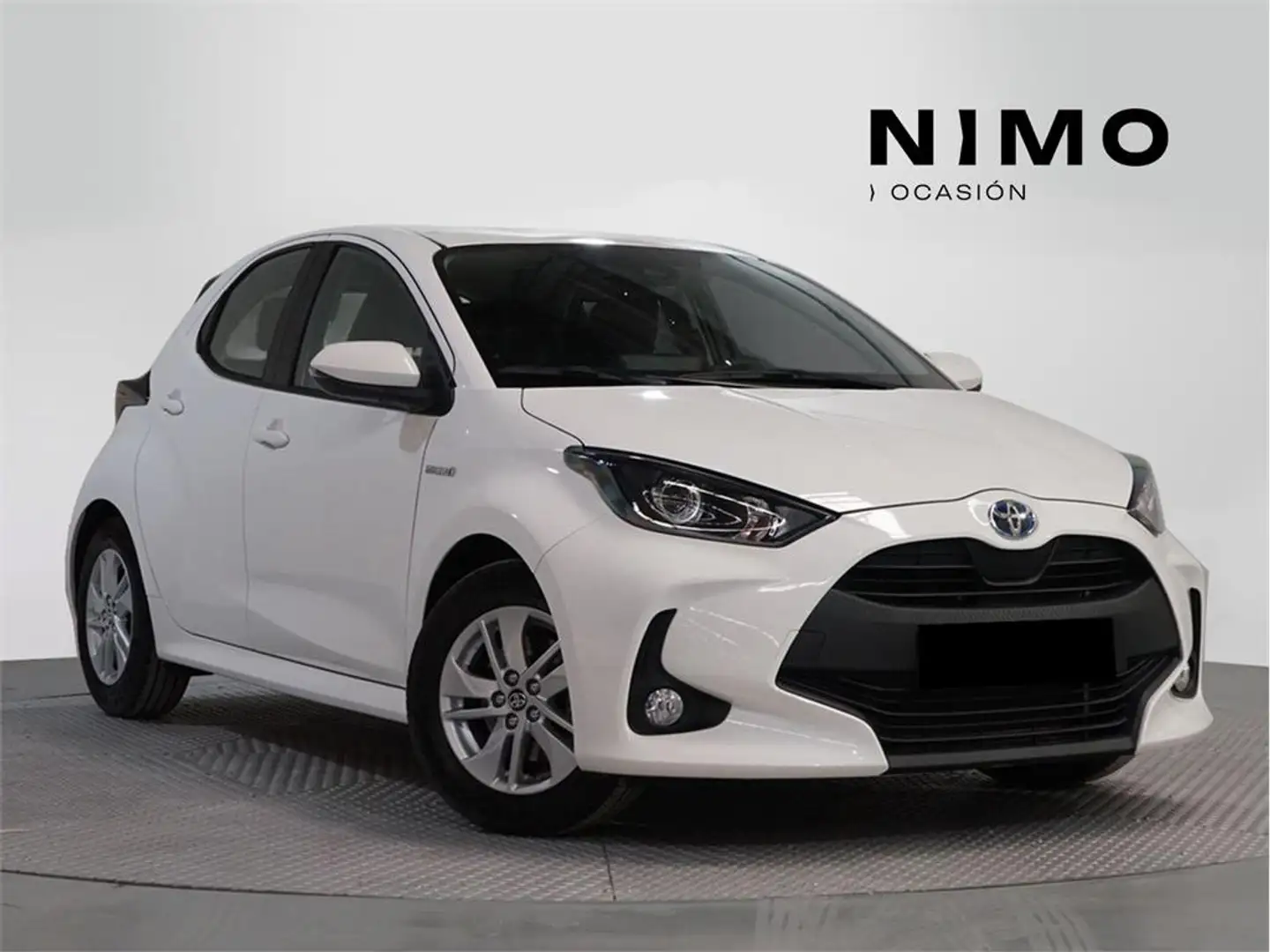 Toyota Yaris 120H 1.5 Active Tech - 1