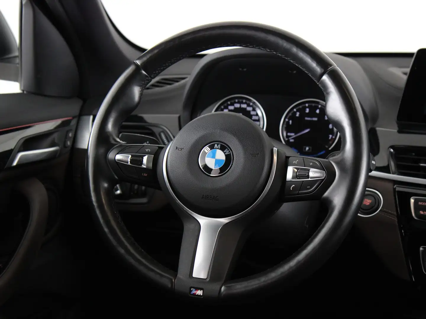 BMW X1 xDrive25e xLine eDrive Edition Grau - 2
