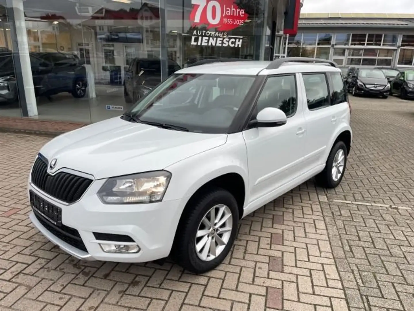 Skoda Yeti 1.2 Ambition Klimaautomatik Weiß - 2