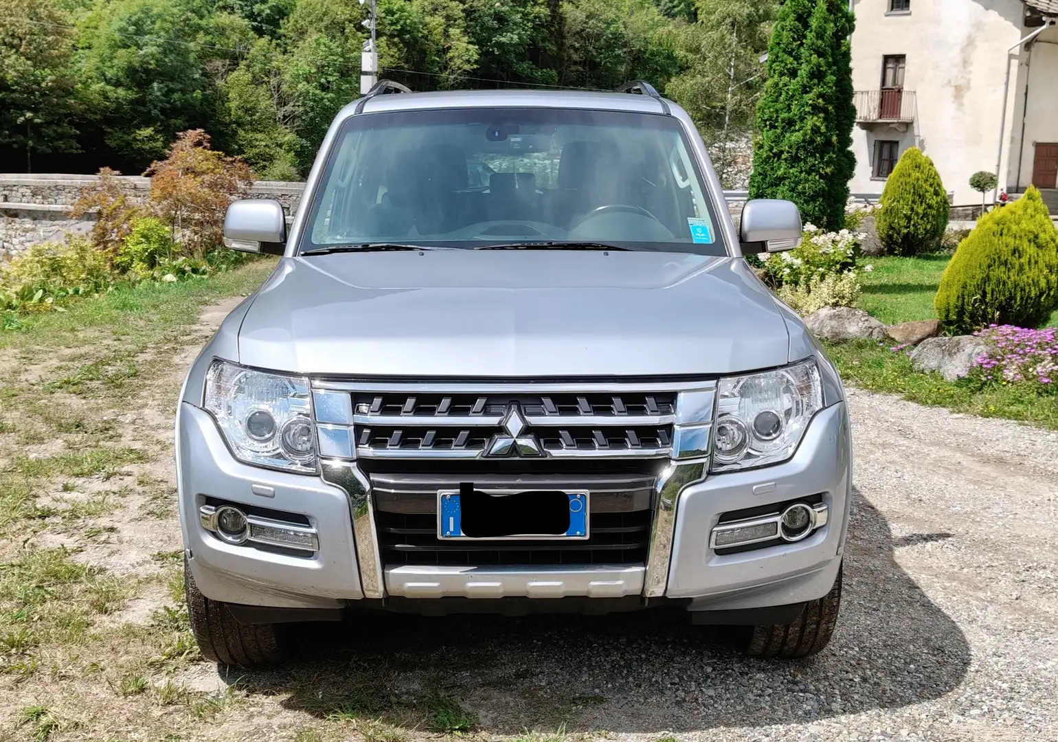 Mitsubishi Pajero Pajero 3.2 cr Instyle 190cv 5p auto Argintiu - 2