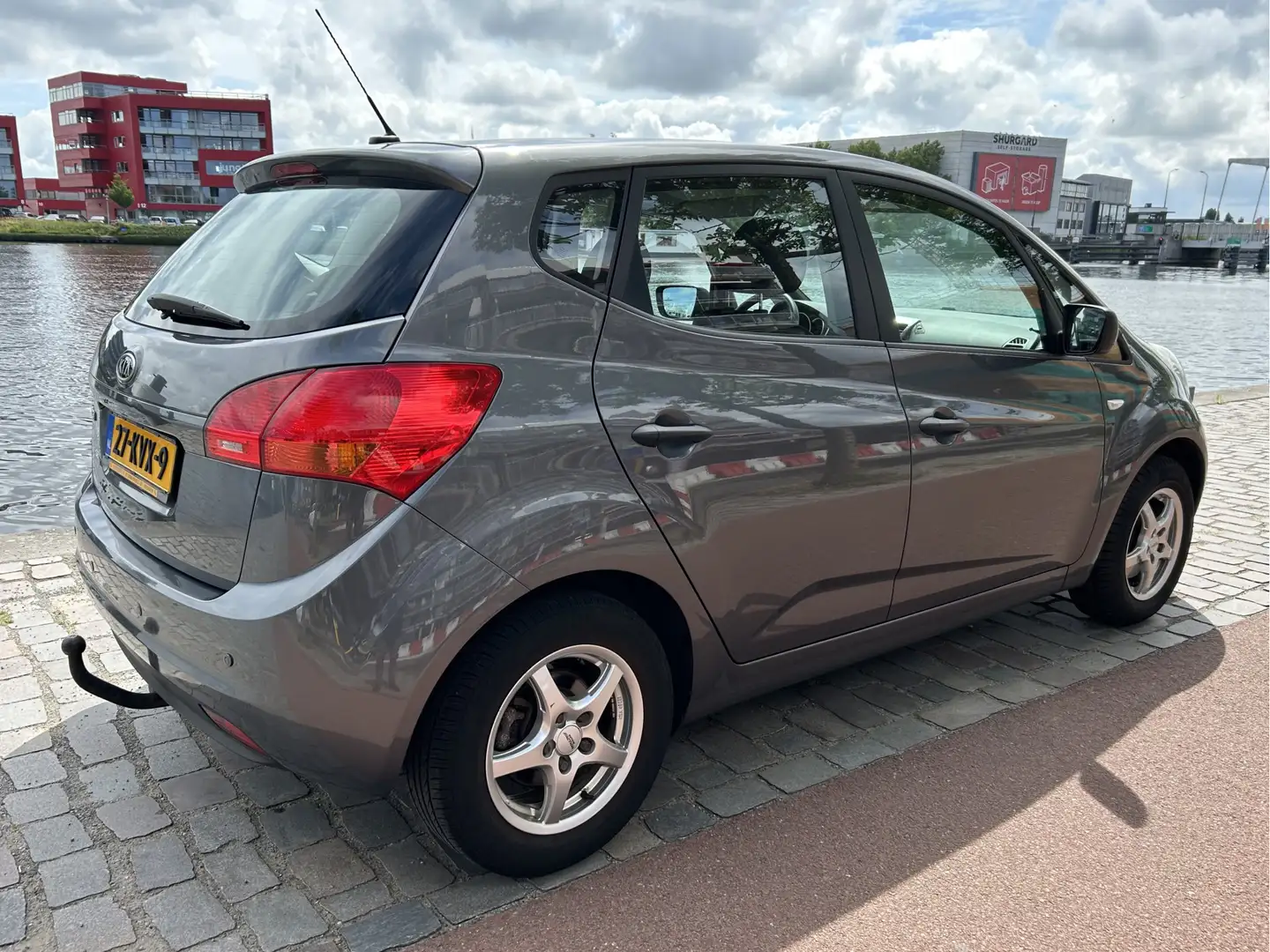 Kia Venga 1.4 CVVT X-tra Airco Trekhaak APK Keurige auto Grijs - 2