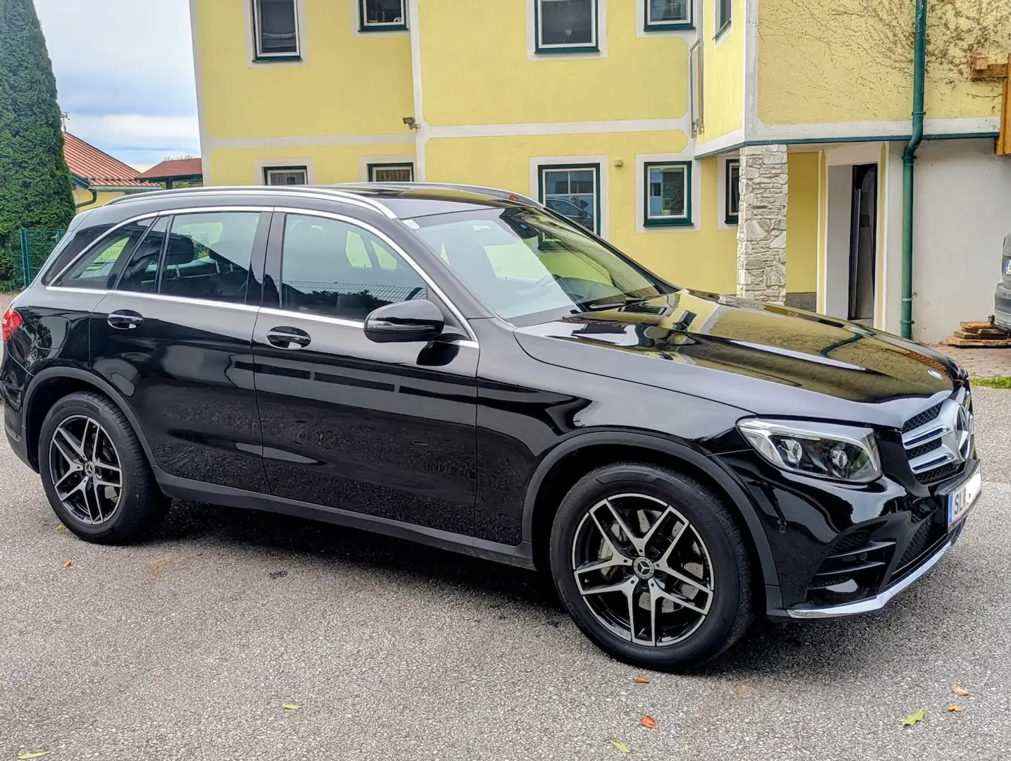 Mercedes-Benz GLC 220 GLC 220d 4MATIC Aut. Schwarz - 1