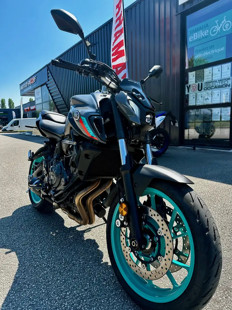 Yamaha MT-07 Gris - 2