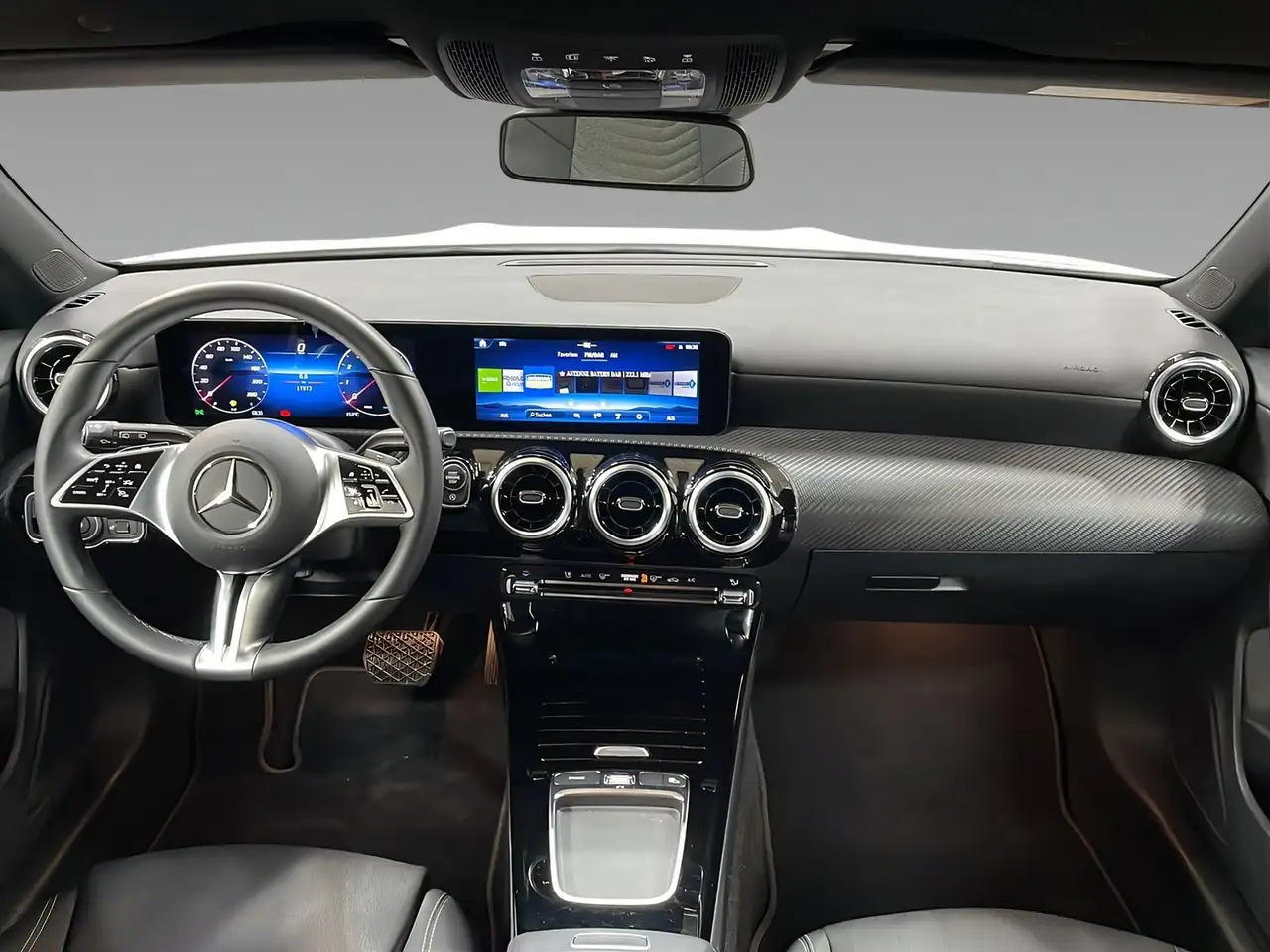 Mercedes-Benz CLA 180 SB LED+MBUX+Kamera+SHz+DAB+AHK 11