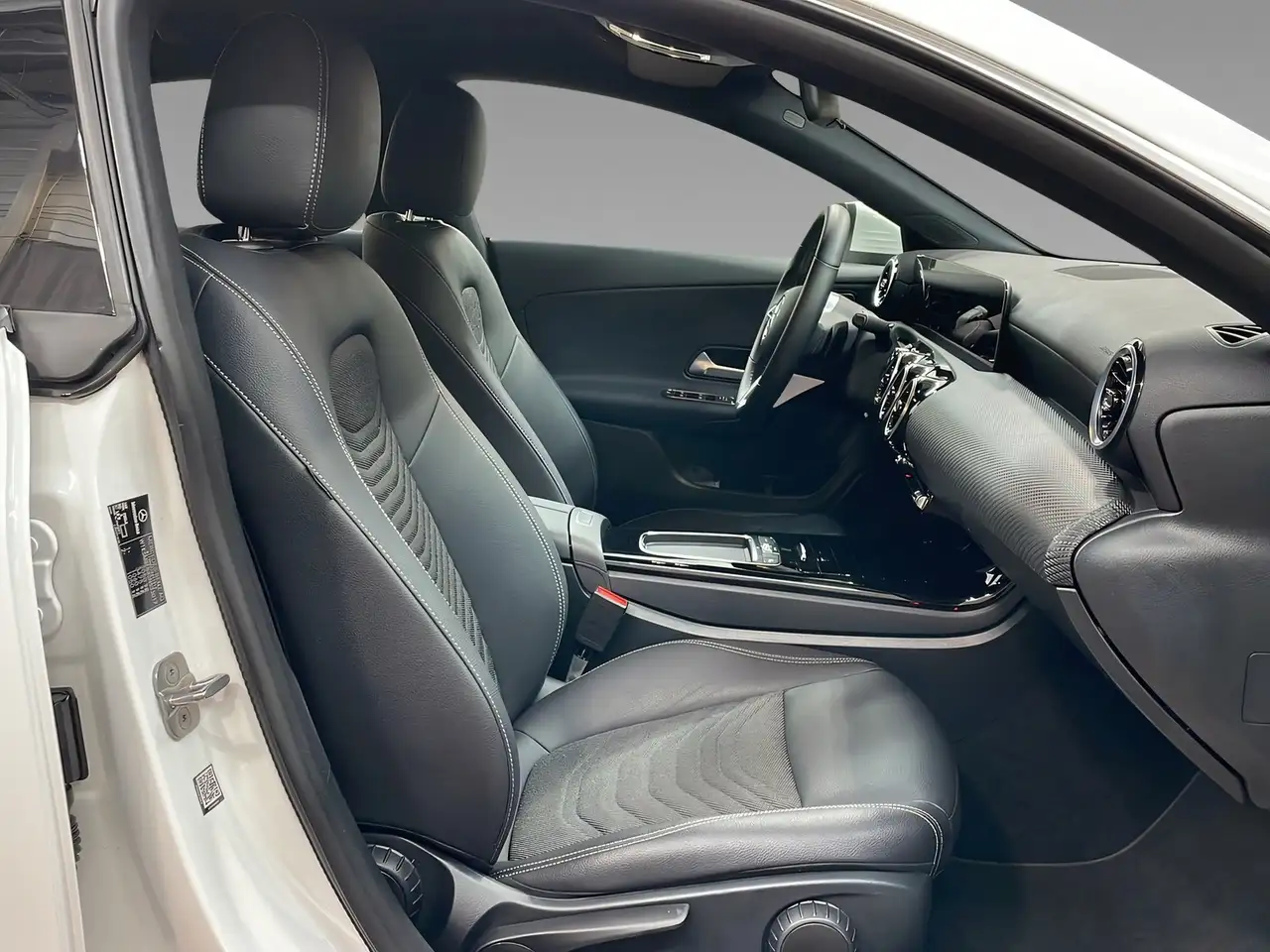 Mercedes-Benz CLA 180 SB LED+MBUX+Kamera+SHz+DAB+AHK 12