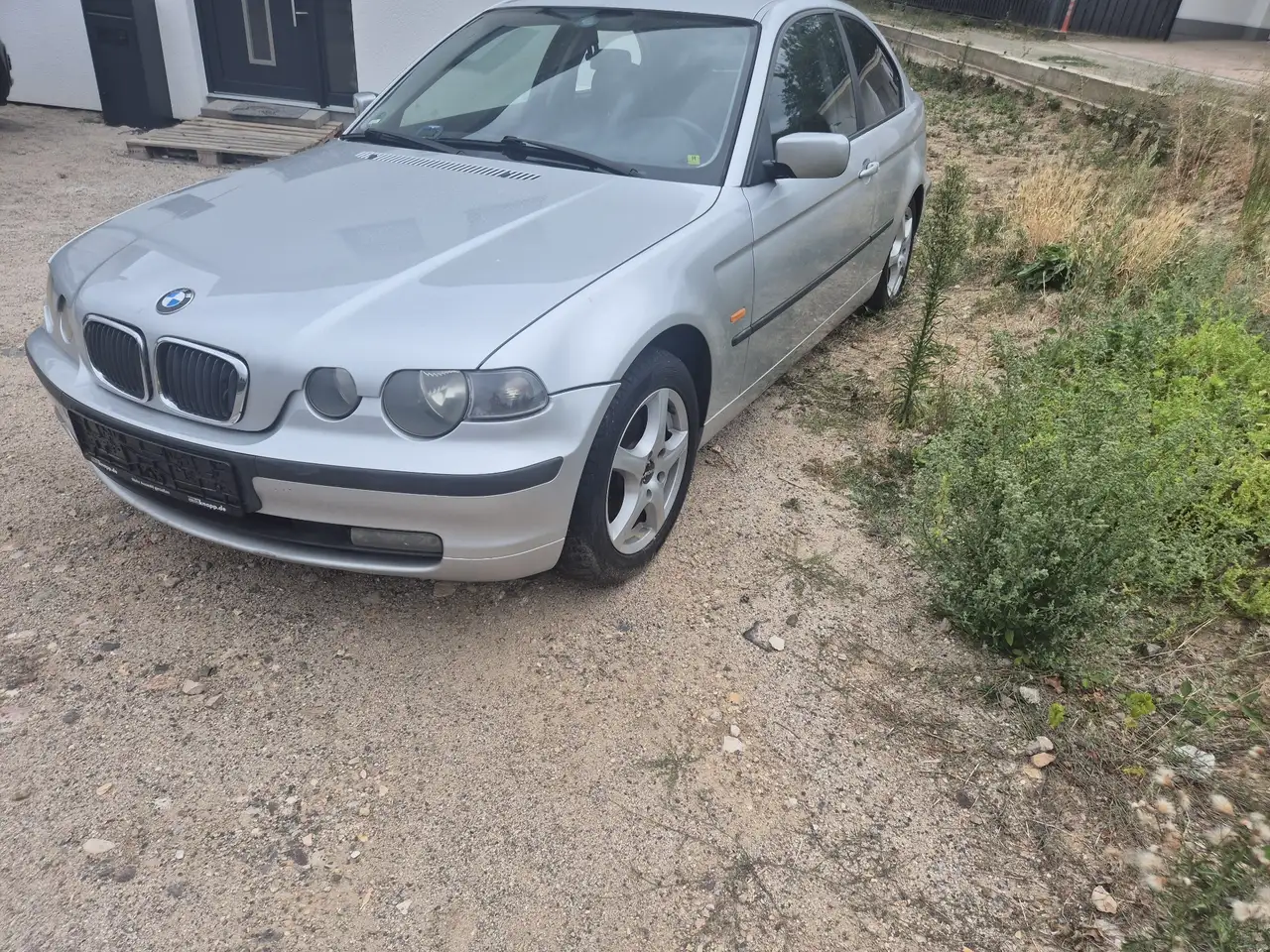 BMW 316i compact Comfort Edition, foto 2