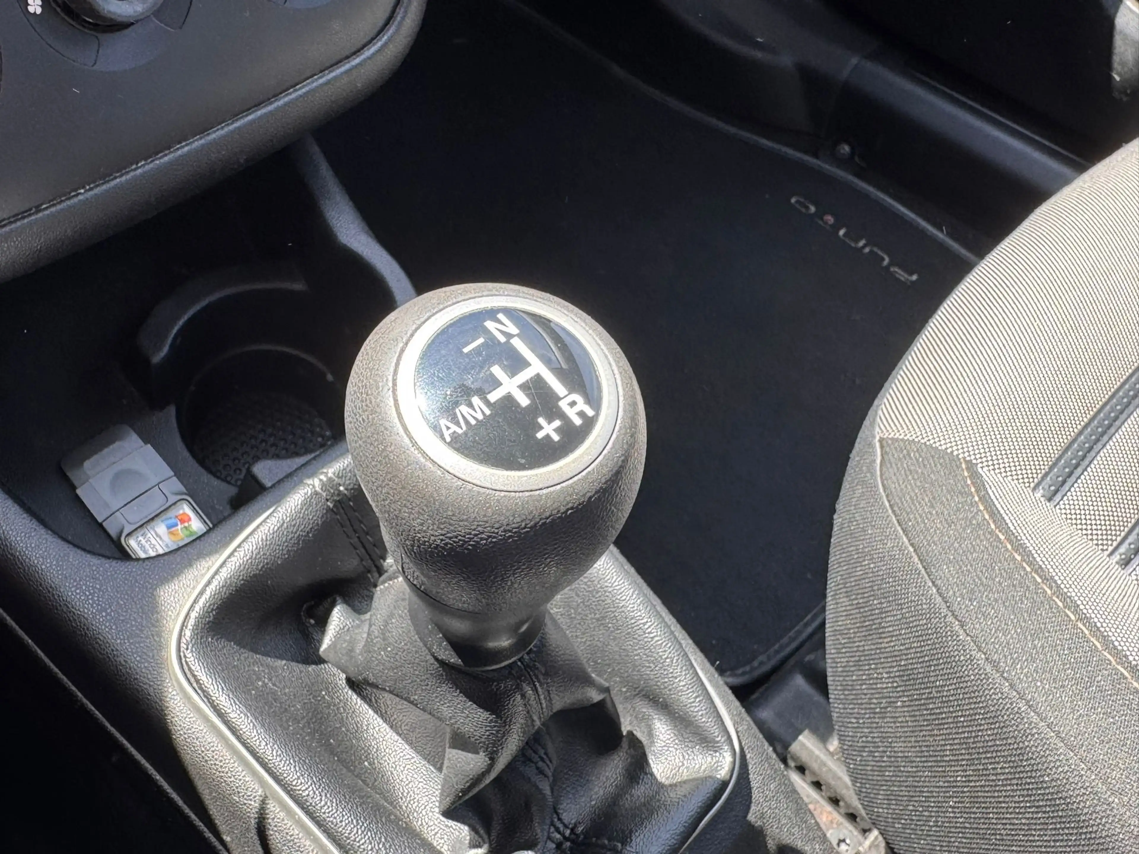 Fiat Punto Evo 🟩1.3 DIESEL 95CV - BOITE AUTOMATIQUE - AIRCO — photo 9