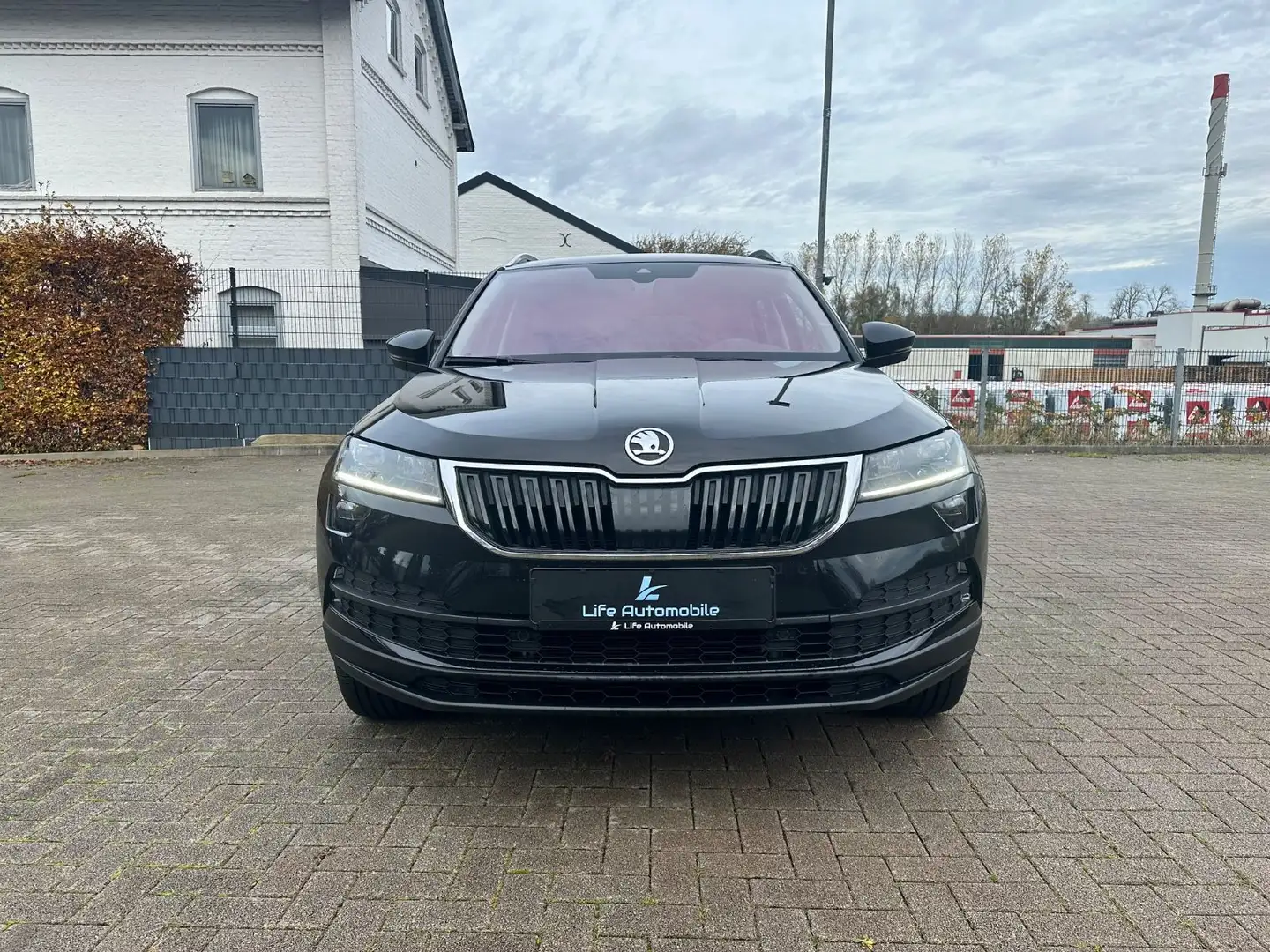 Skoda Karoq 2.0 TDI DSG Clever 4x4 AID*LED*AHK*KAM*18" Schwarz - 2