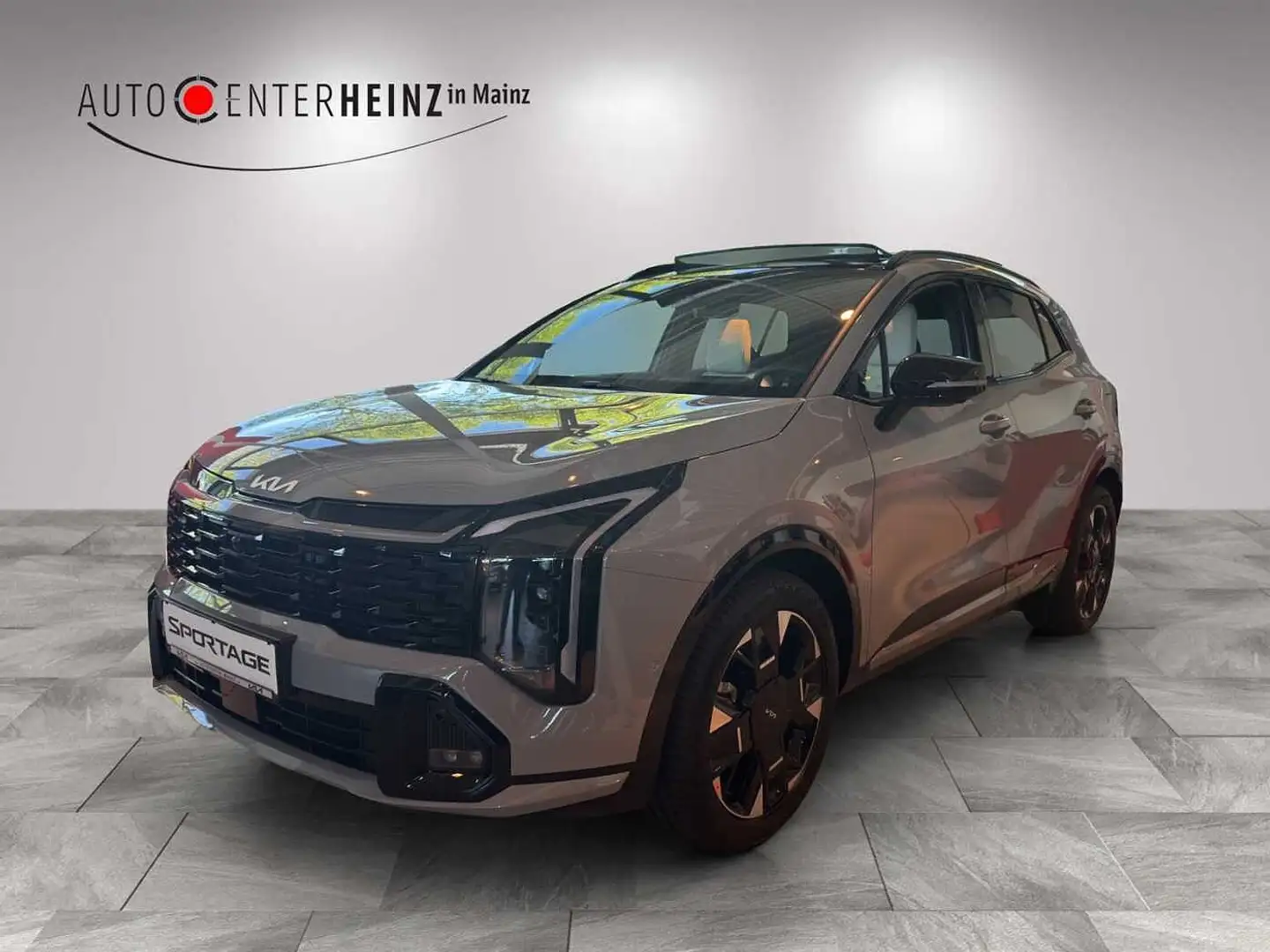 Kia Sportage 1.6 T-GDI AWD DCT GT-line mit Sound-Paket, DriveWi Šedá - 1