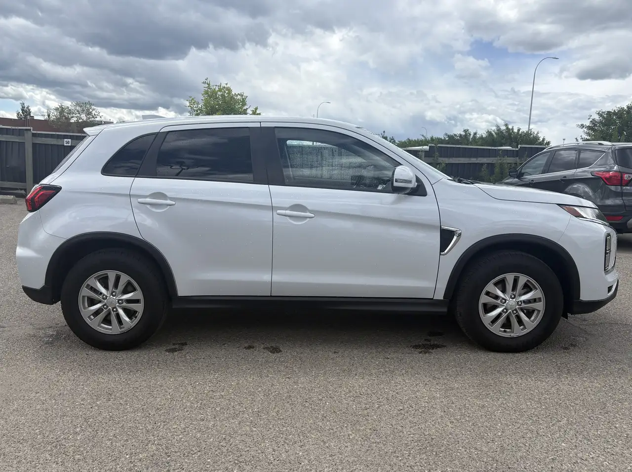 Mitsubishi RVR снимка Mitsubishi RVR