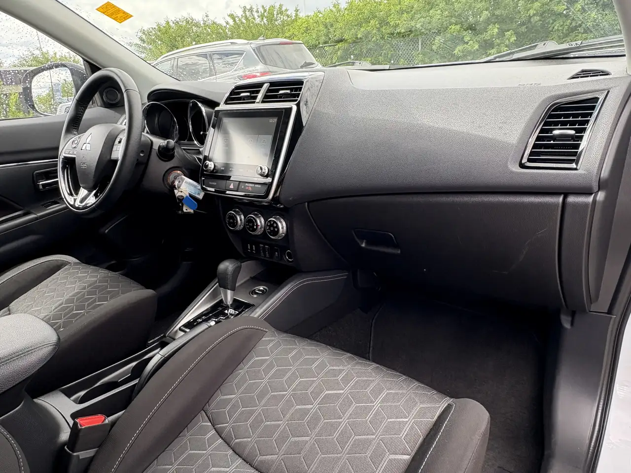 Mitsubishi RVR снимка Mitsubishi RVR