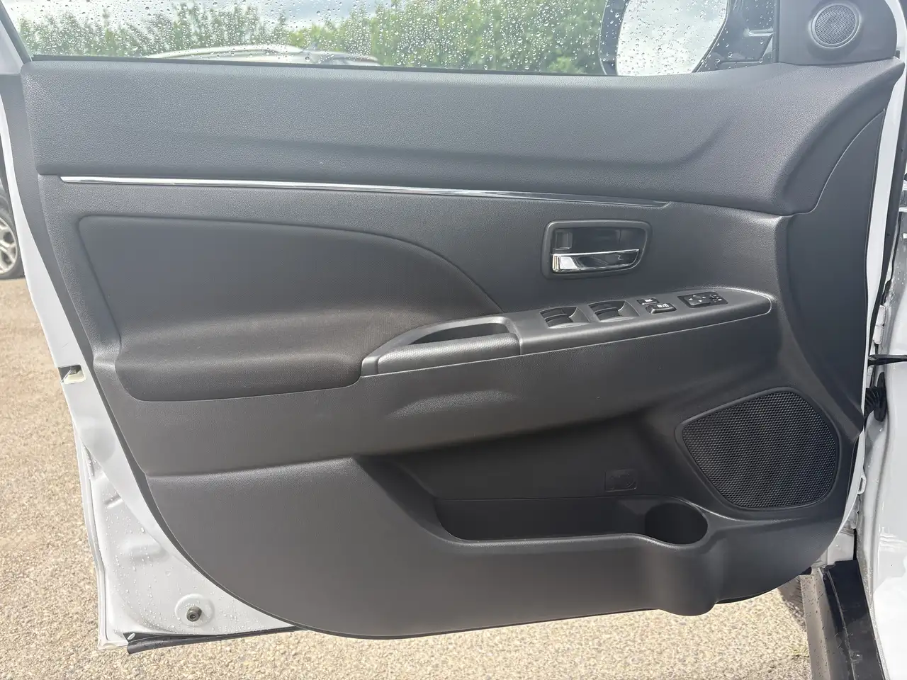 Mitsubishi RVR снимка Mitsubishi RVR