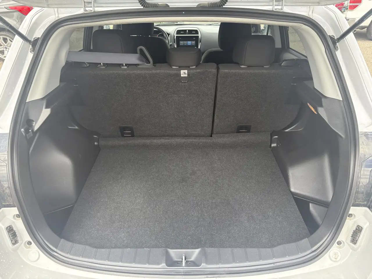 Mitsubishi RVR снимка Mitsubishi RVR