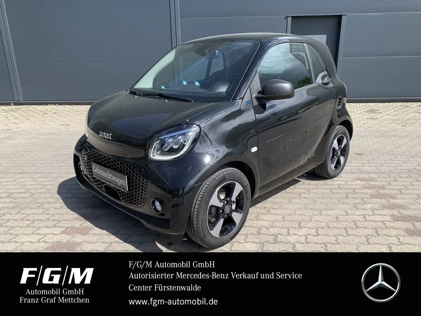smart forTwo EQ fortwo Exclusive/22kW/LED-Licht/R-Kamera/Pano Negro - 1