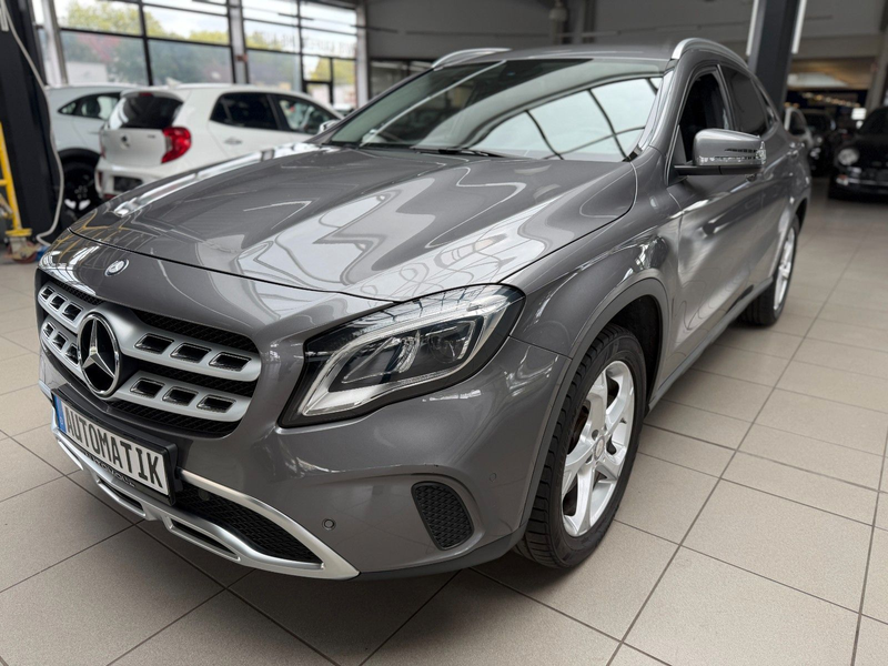 Mercedes-Benz GLA 250 Urban Automatik