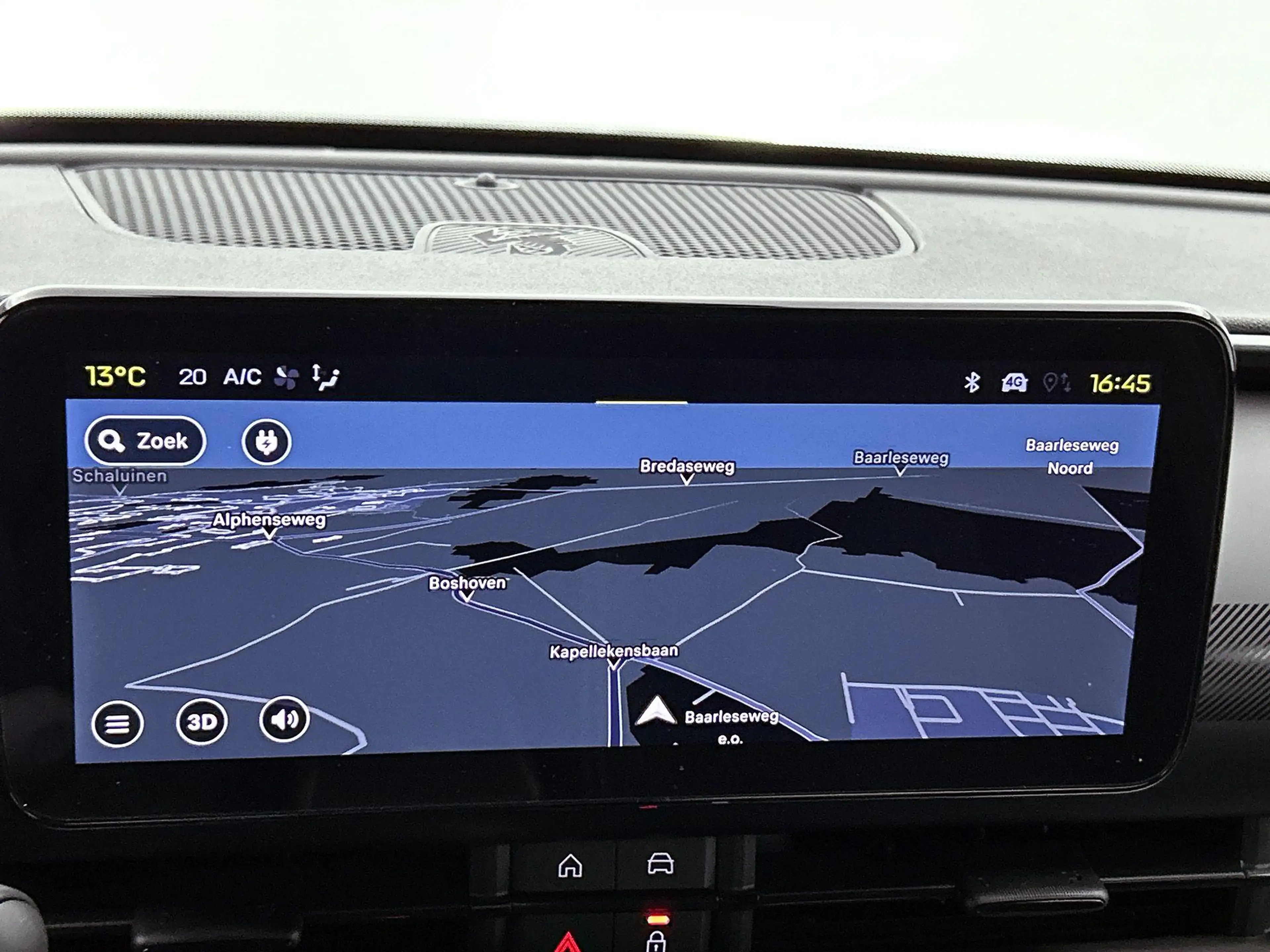 Abarth 600e Scorpionissima 54 kWh | 20 inch velgen | Navigatie — photo 15