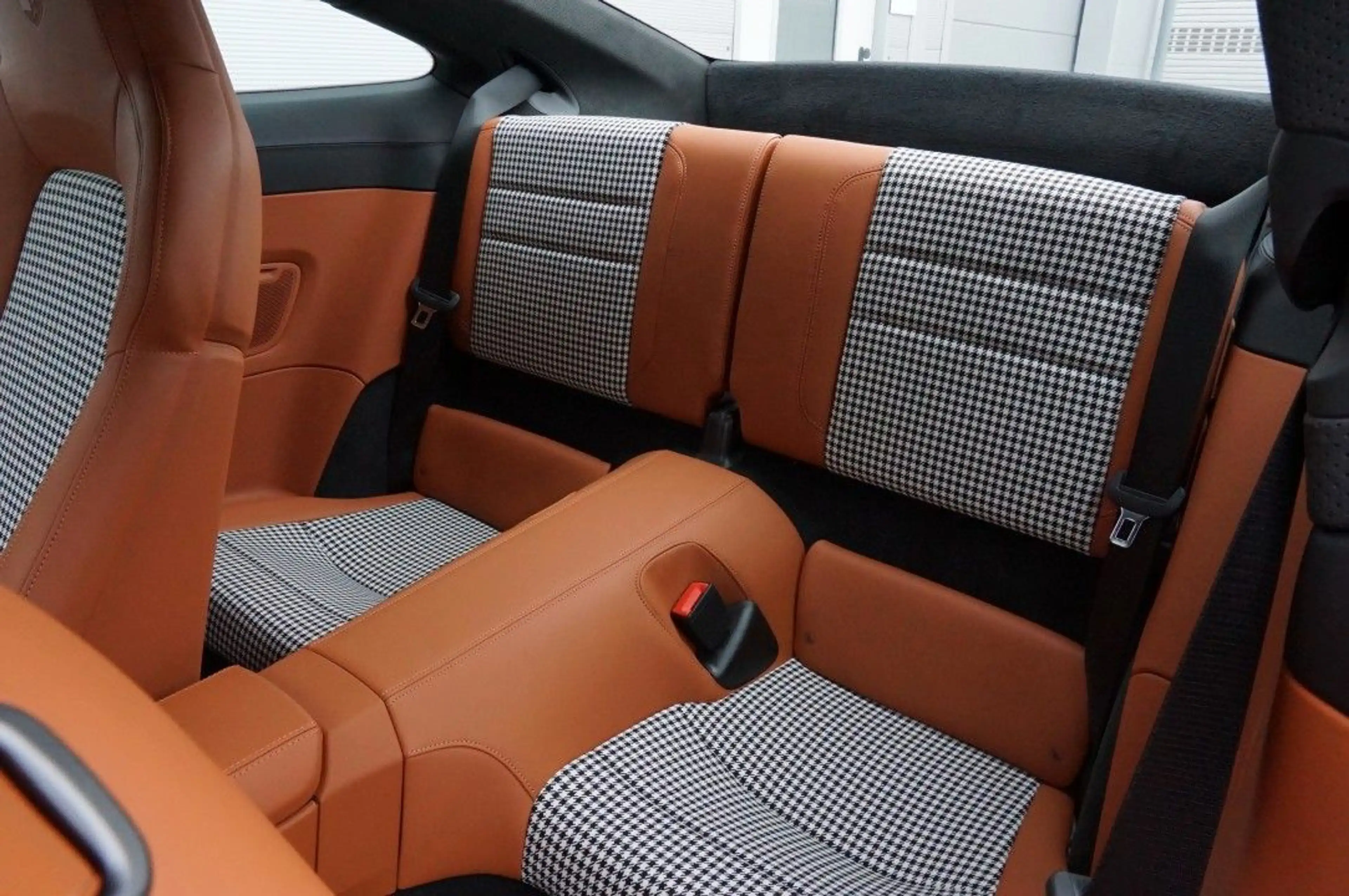 Porsche 911 Sport Classic Sammler Fahrzeug, like new — photo 14