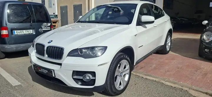 BMW X6 xDrive30d (CO2 195) (E71) 2011