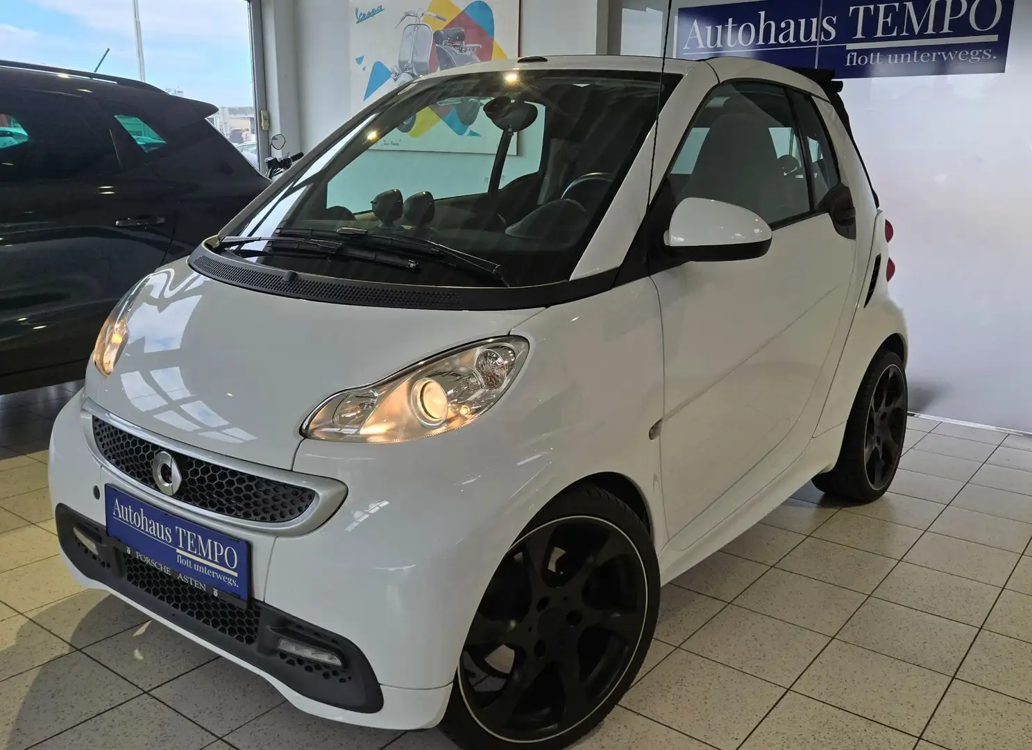 smart forTwo smart cabrio micro hybrid pulse Weiß - 1