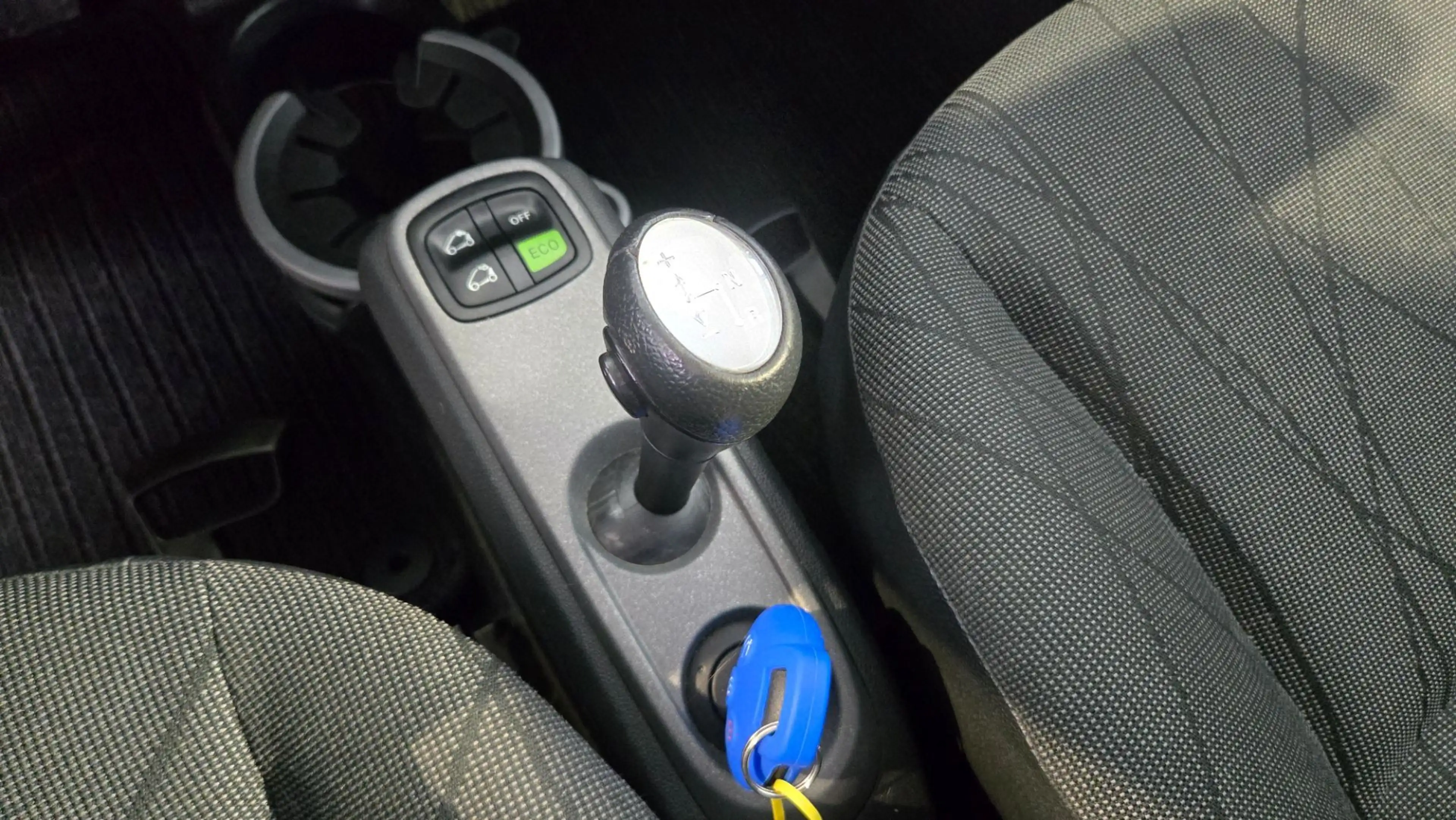 smart forTwo smart  cabrio micro hybrid pulse — photo 6