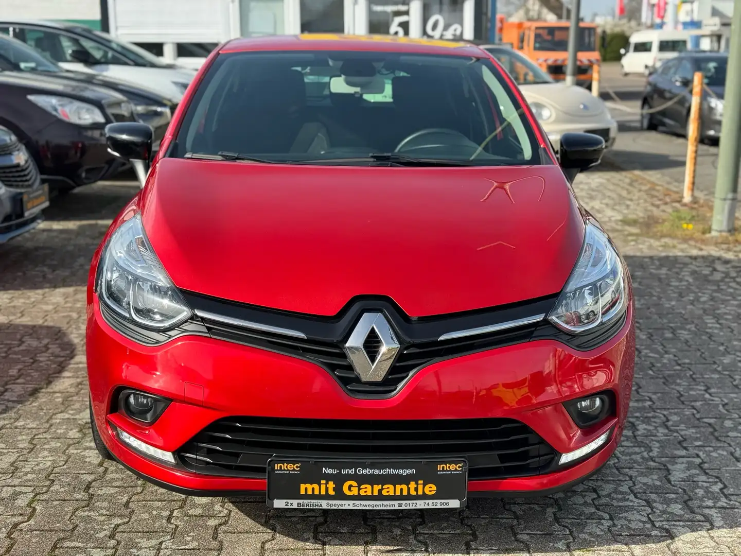 Renault Clio Limited Navigation*Tempomat*PDC*Service** Red - 1