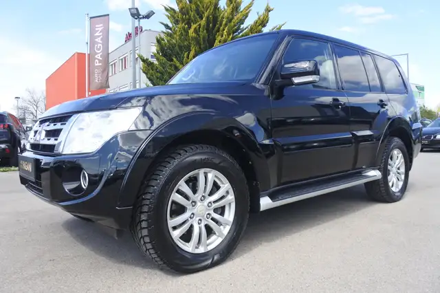 Mitsubishi Pajero Pajero Wagon Inform 3,2 DI-D TD/NAVI/AHK/7SITZE