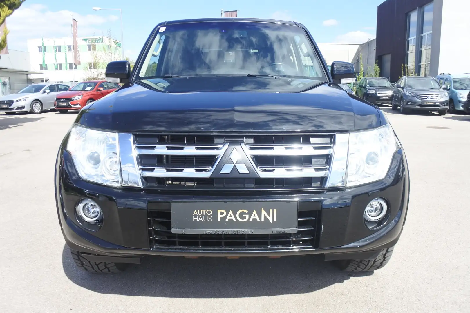 Mitsubishi Pajero Pajero Wagon Inform 3,2 DI-D TD/NAVI/AHK/7SITZE Schwarz - 2