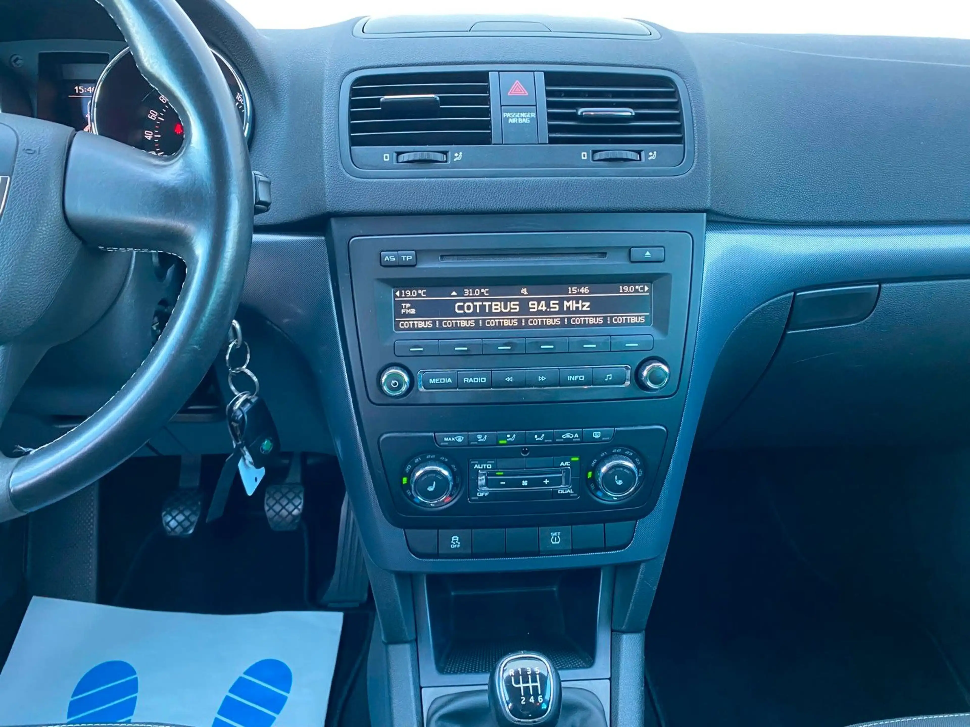 Skoda Yeti Adventure Sitzhzg. PDC TÜV/Service NEU — photo 15
