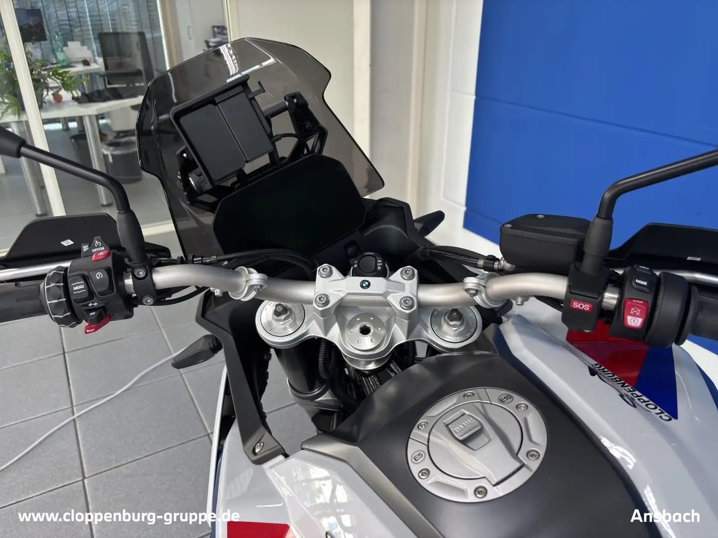 BMW F 900 GS Style GS Trophy, Dynamik-Paket, Schaltass. Pro Bílá - 2