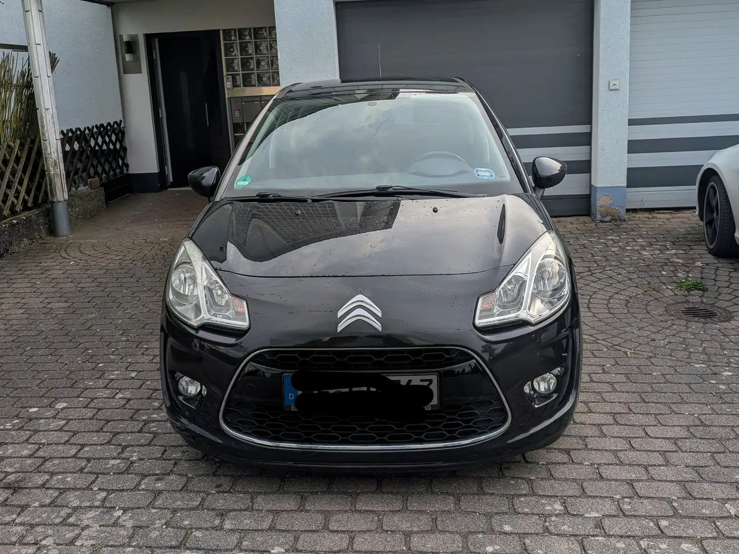Citroen C3 Чёрный - 1