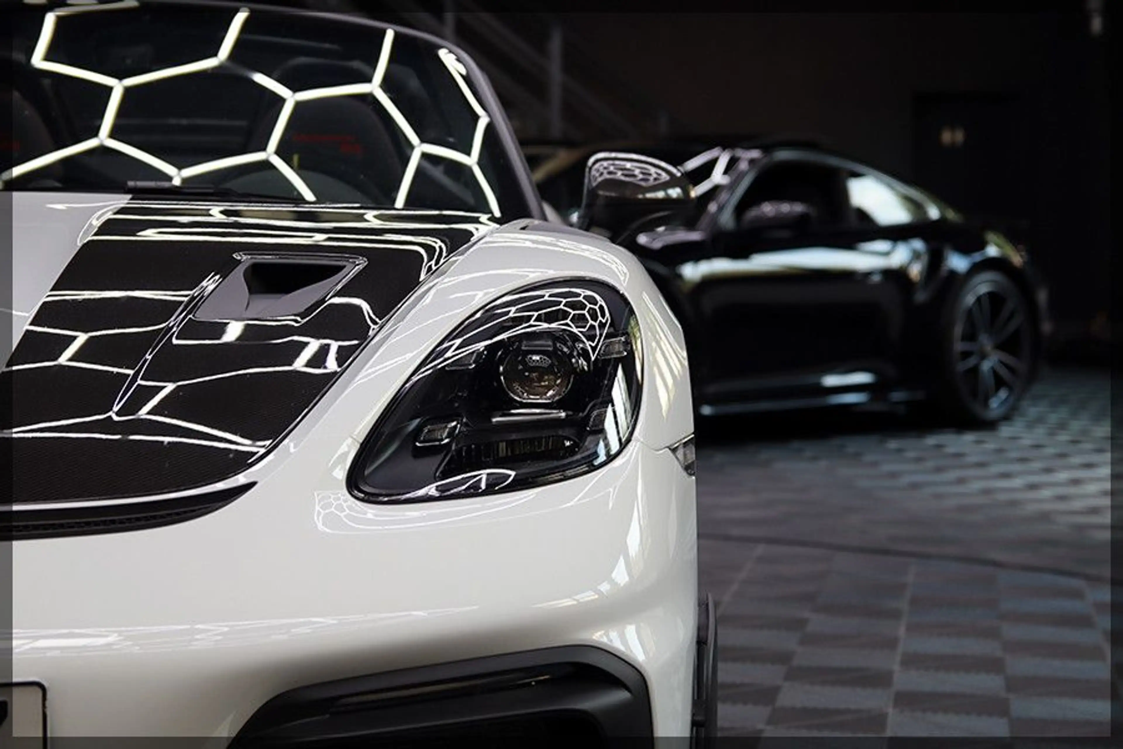 Porsche Boxster 718 Boxster Spyder RS Weissach APPROVED — photo 9