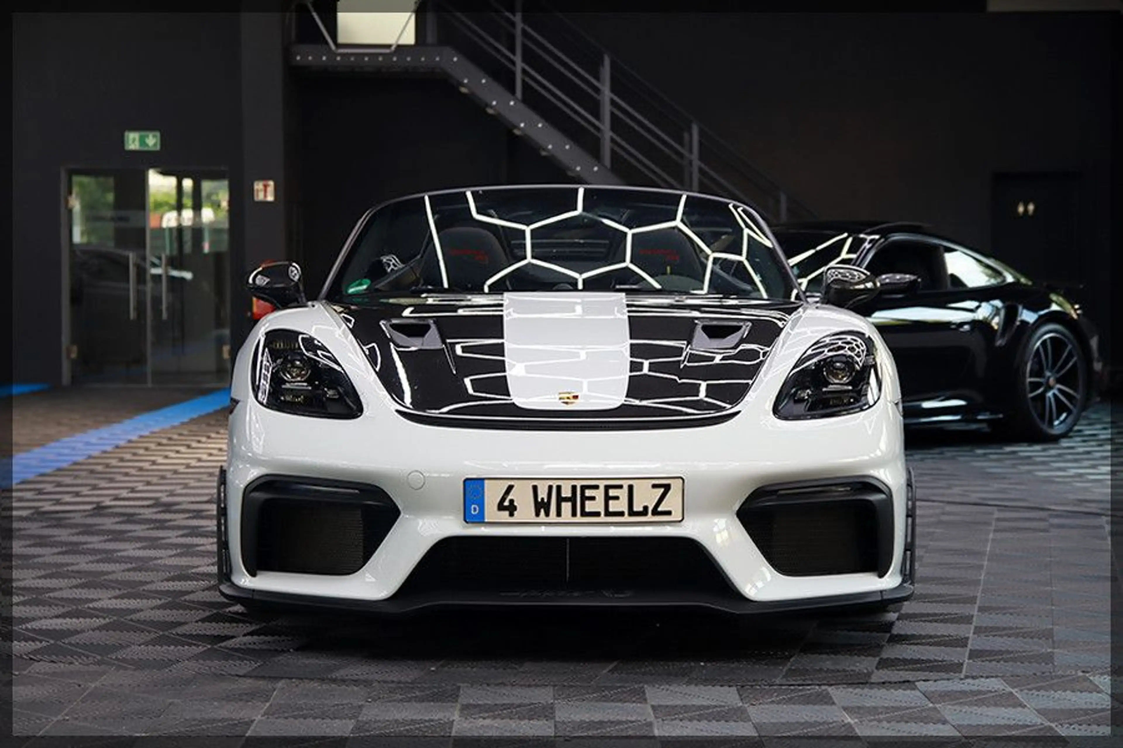Porsche Boxster 718 Boxster Spyder RS Weissach APPROVED — photo 3