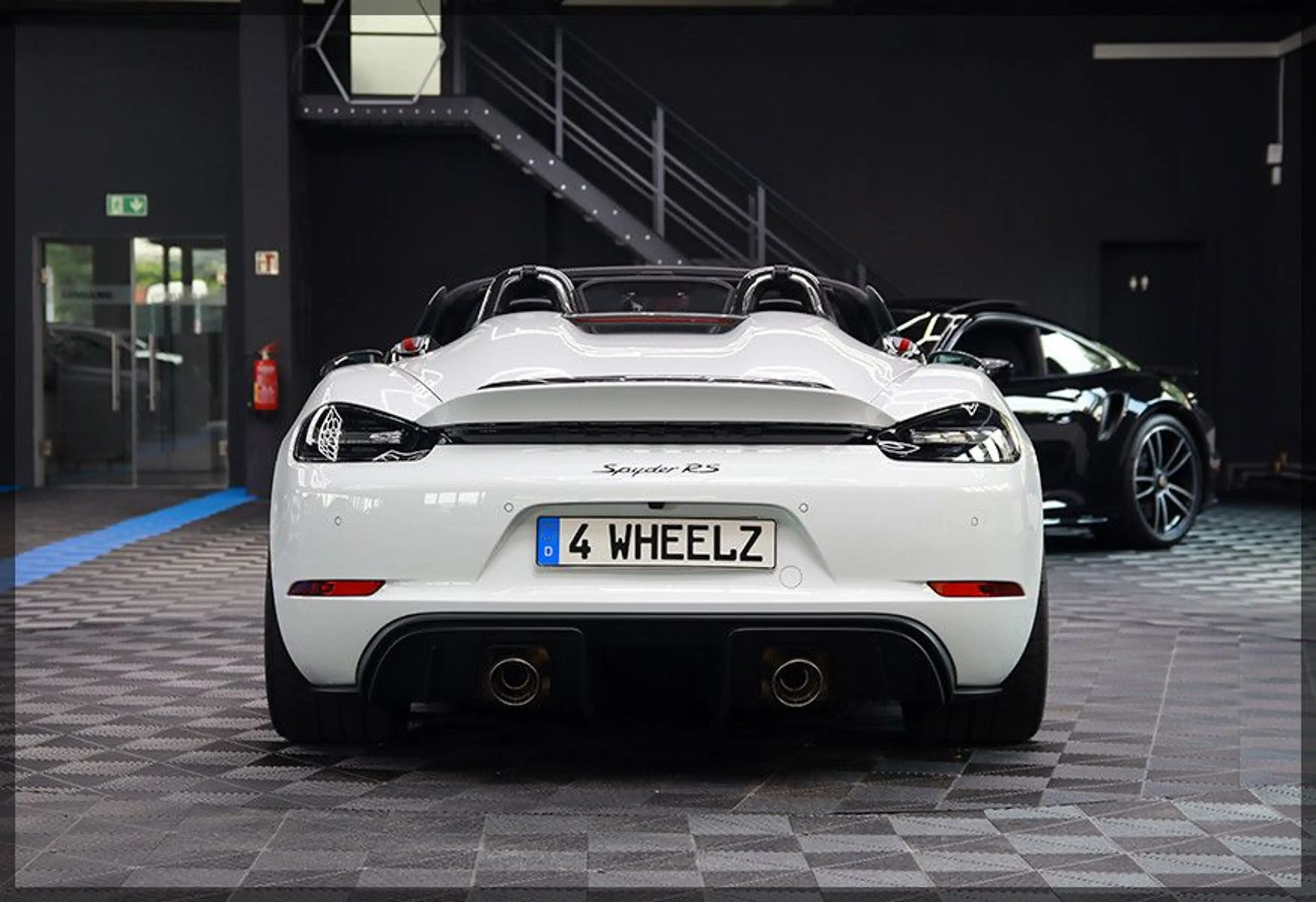 Porsche Boxster 718 Boxster Spyder RS Weissach APPROVED — photo 4