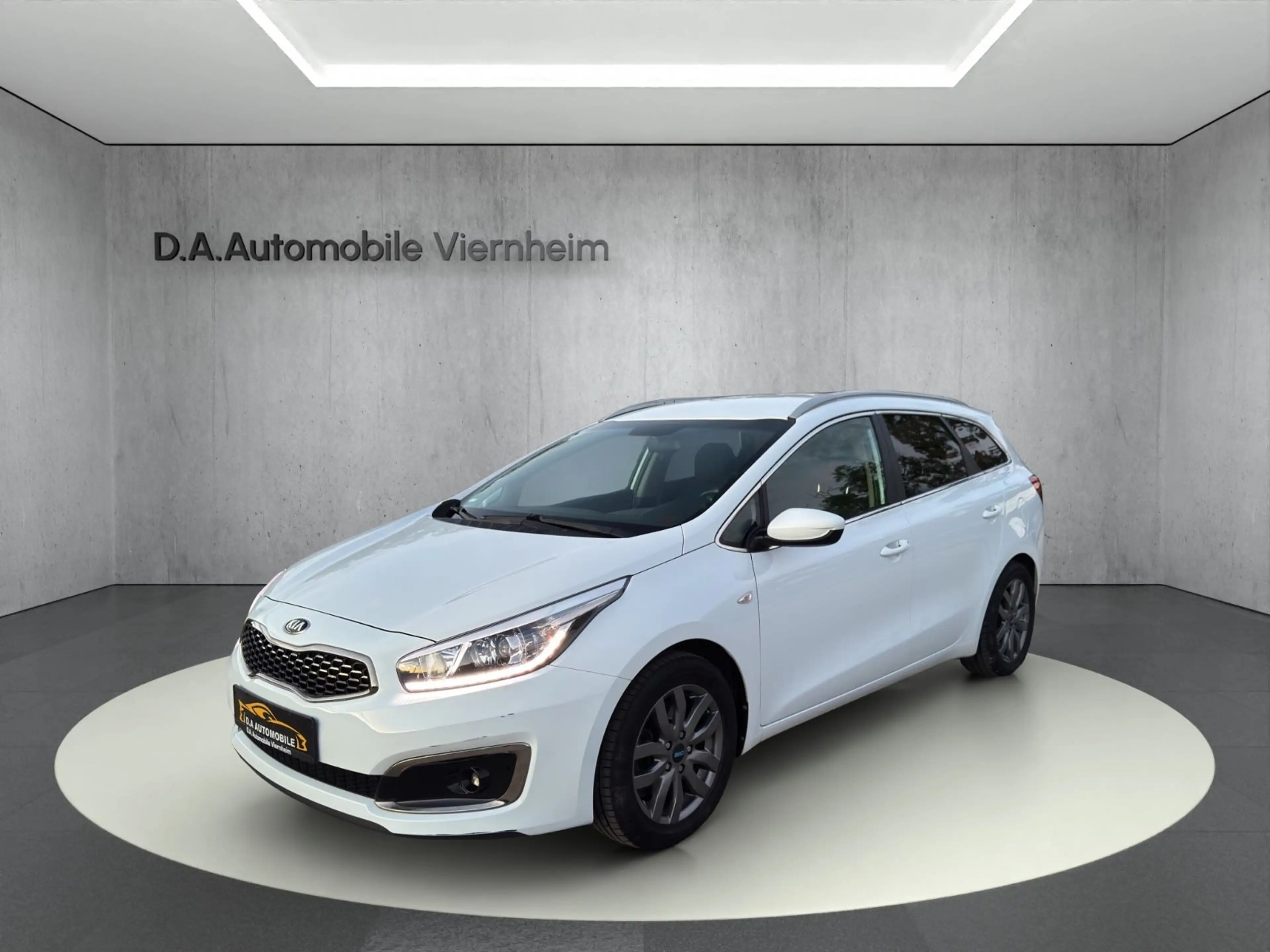 Kia Ceed SW / cee'd SW °Navi°Sitzheizung°Rückfahr-Kame