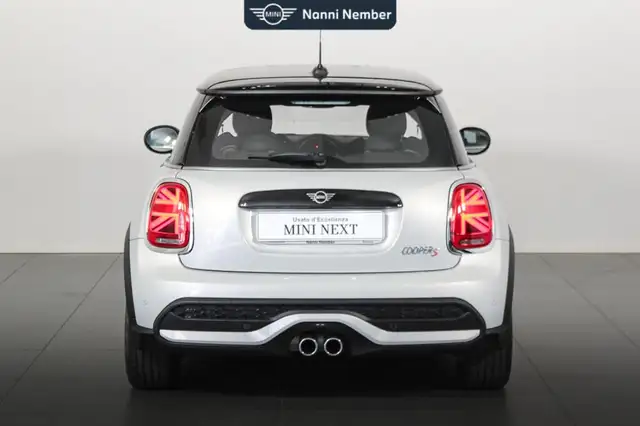 MINI Hatch view 4