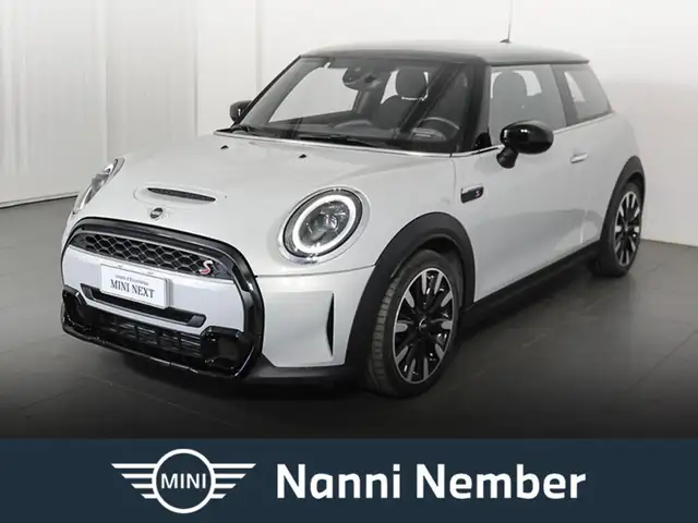 2022 MINI Hatch in White for sale