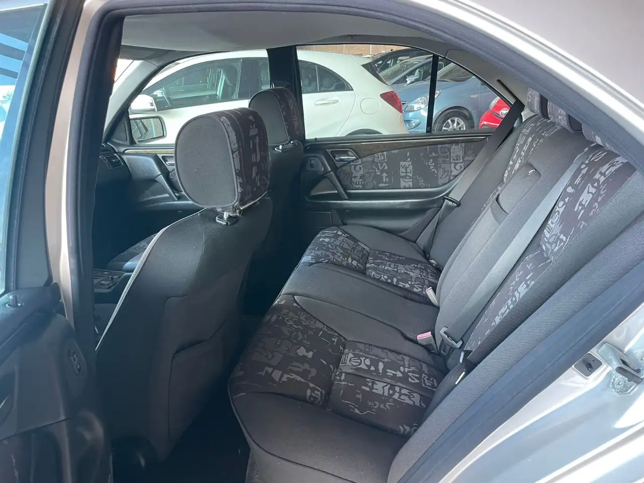 Mercedes-Benz E 290 TD AVANTGARDE/AUTOMATIK/SHZ/TEMPO, foto 11