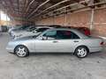 Mercedes-Benz E 290 TD AVANTGARDE/AUTOMATIK/SHZ/TEMPO Silber - thumbnail 8