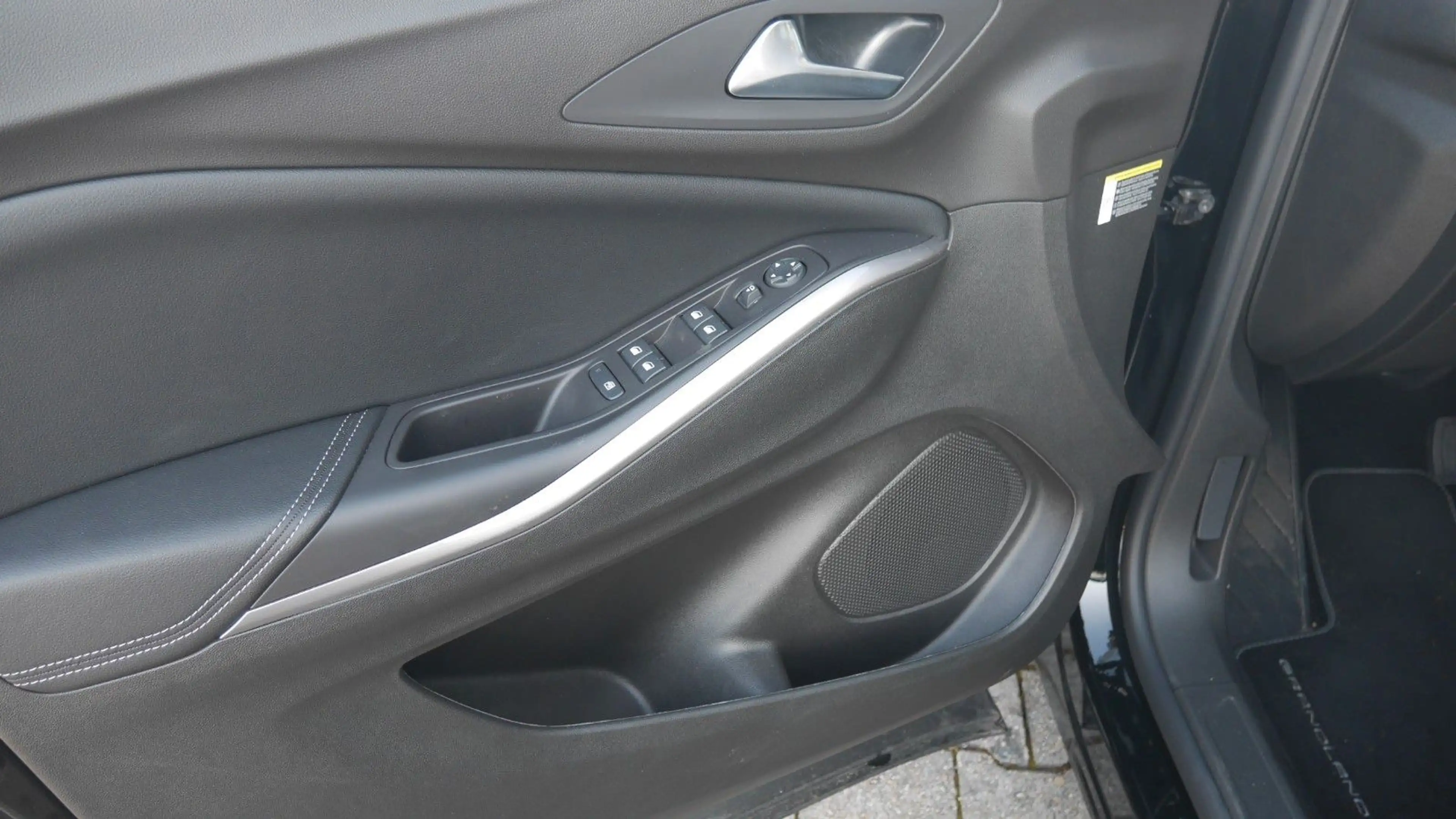 Opel Grandland X Grandland  GS Automatik Kamera LED — photo 8