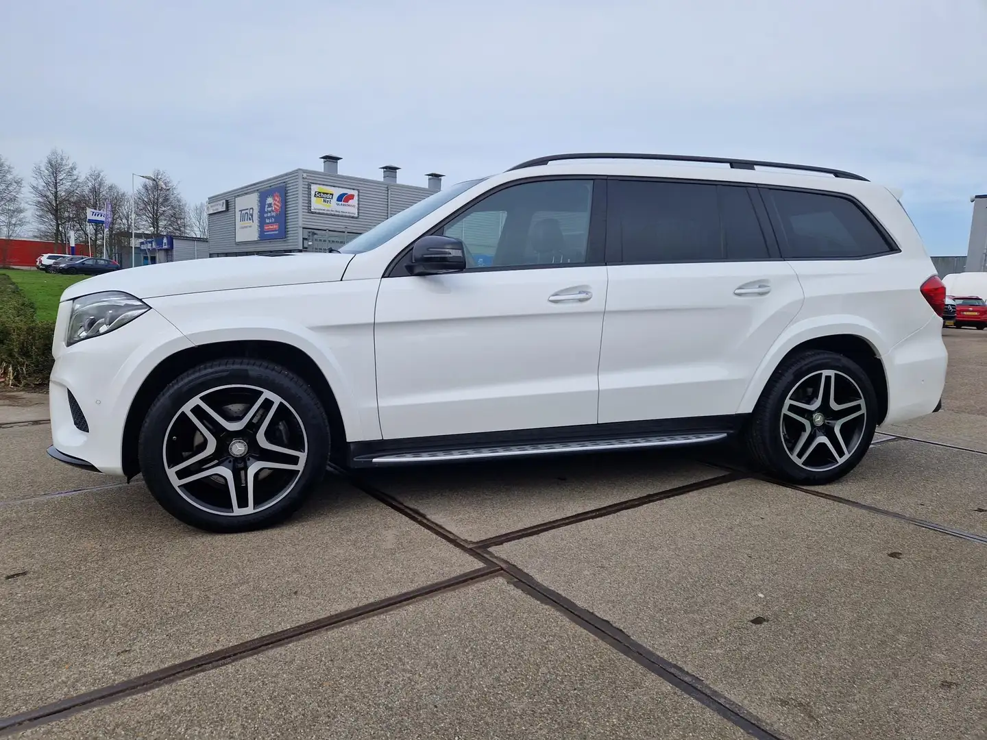 Mercedes-Benz GLS 500 4MATIC Blanc - 2
