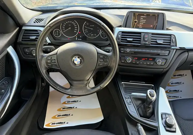 BMW 3 Series view 7