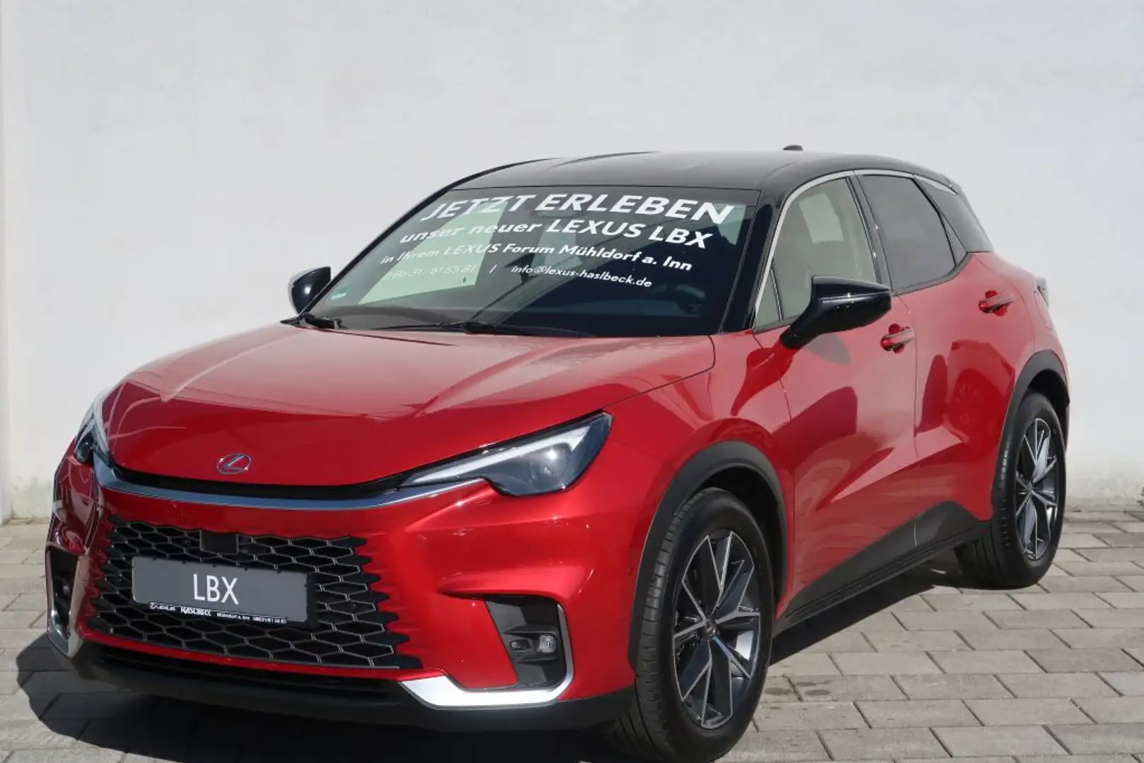 Lexus LBX LBX Emotion Roşu - 1