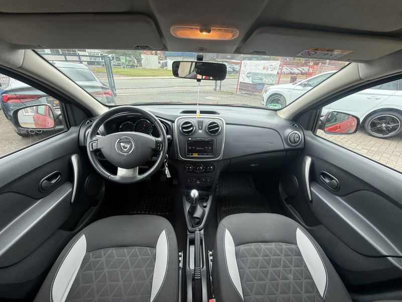 Dacia Sandero II Stepway Prestige NAVI KLIMA BT 2.Hand — photo 12