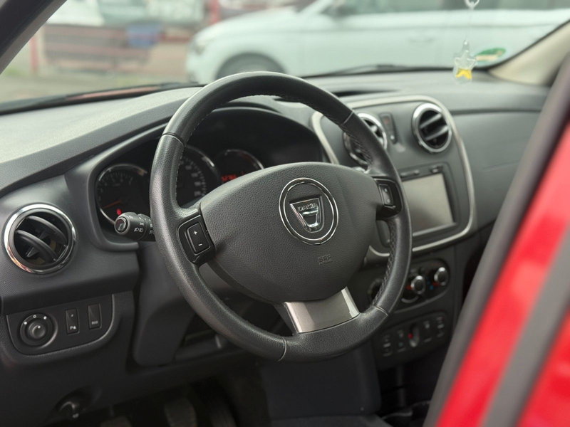 Dacia Sandero II Stepway Prestige NAVI KLIMA BT 2.Hand — photo 11