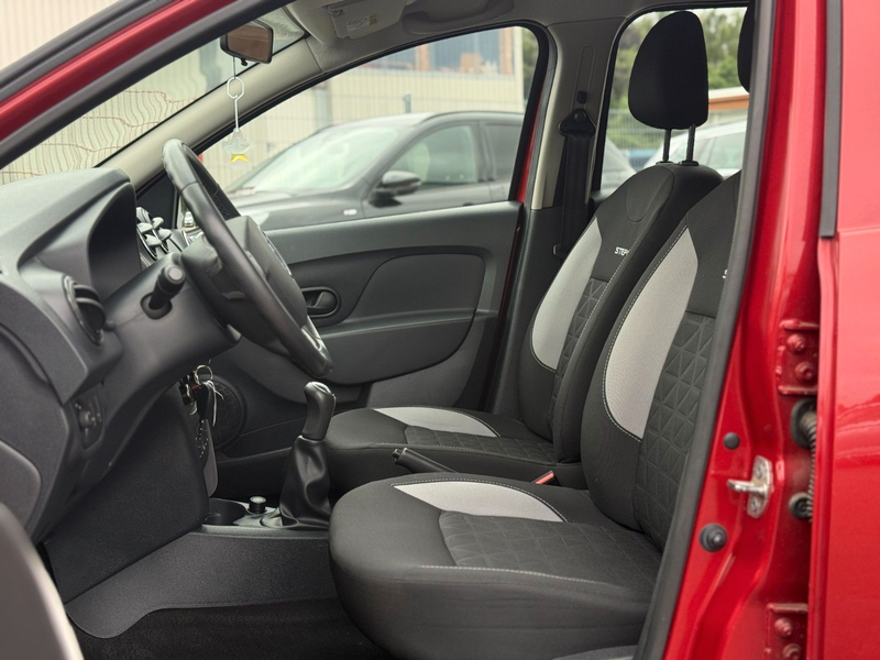 Dacia Sandero II Stepway Prestige NAVI KLIMA BT 2.Hand — photo 10